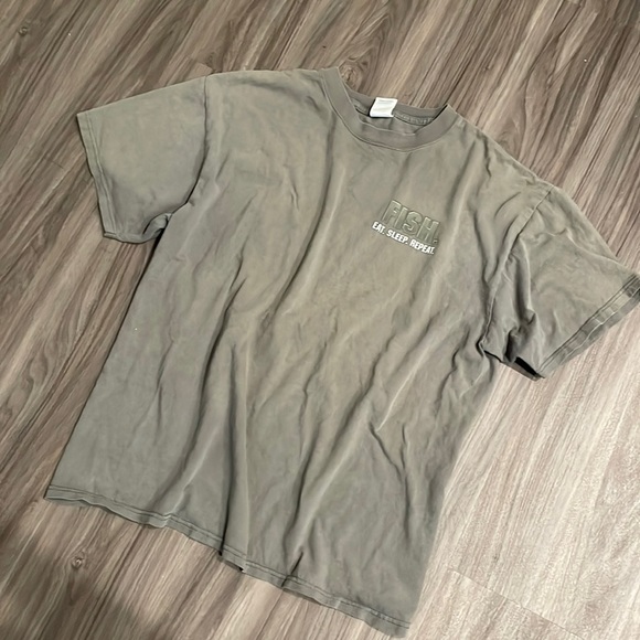 Fishing T Shirt - Picture 1 of 3
